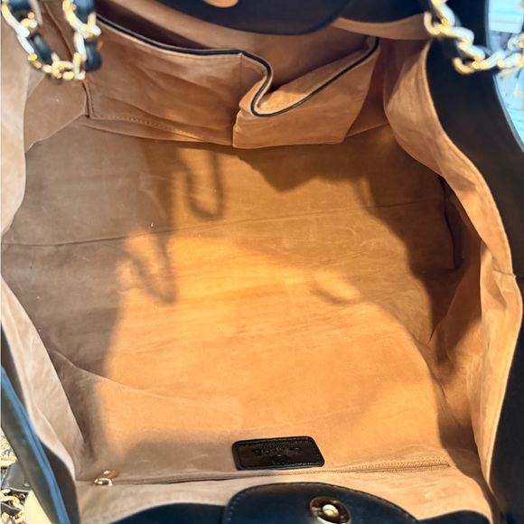 New York Cream & Black Tote Bag - Picture 3 of 5